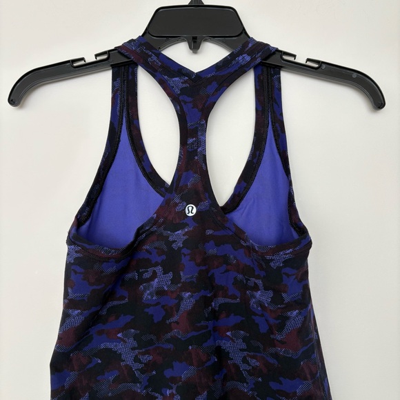 Lululemon Racerback Workout Tank top - Picture 3 of 6